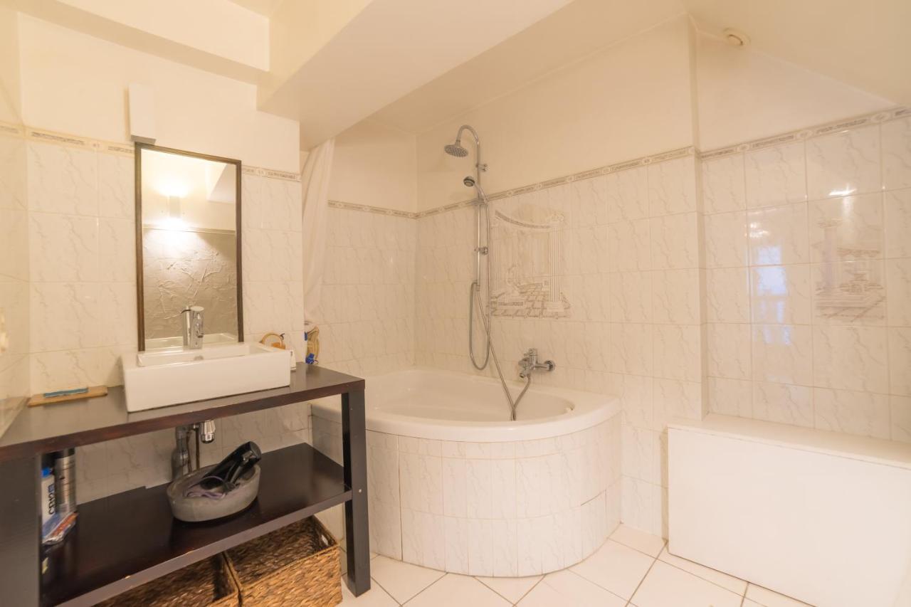 Appartements Atypiques Centre Ville 阿讷西 外观 照片
